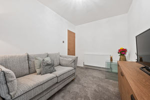 Snug/ Bedroom 3 - click for photo gallery